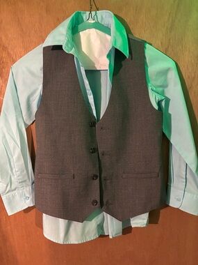 wonder nation Gray Dress Vest with Light Blue Shirt